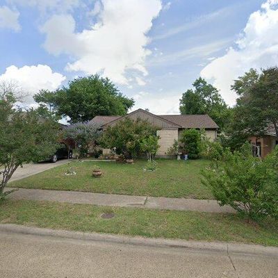 2709 Costa Mesa Dr, Dallas, TX 75228