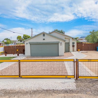 2711 W Milton Rd, Tucson, AZ 85746