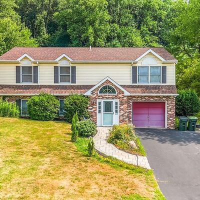 2717 N Barley Sheaf Rd, Coatesville, PA 19320