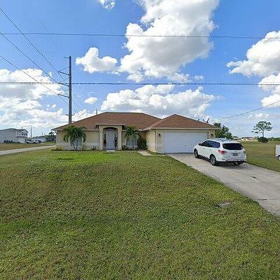 2720 Ne 1 St Pl, Cape Coral, FL 33909