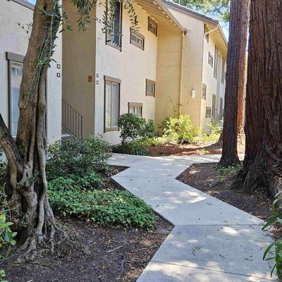 2734 Oak Rd #109, Walnut Creek, CA 94597