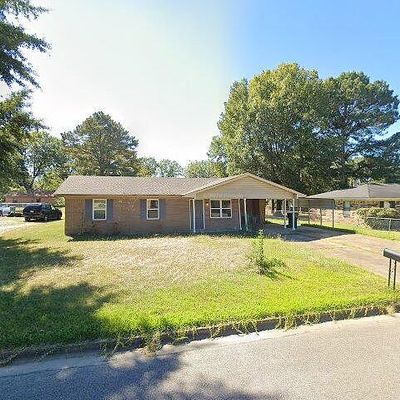 2756 Beasley Dr, Tupelo, MS 38801