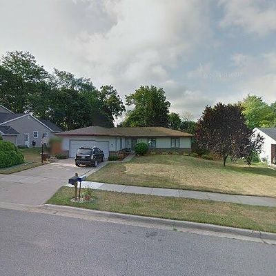 2781 Still Valley Dr, East Lansing, MI 48823