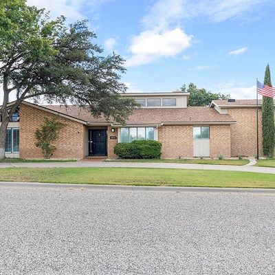 2810 Macauslan St, Big Spring, TX 79720