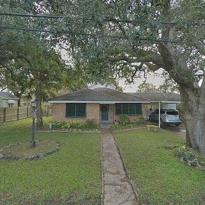 2811 Jackson Blvd, Chalmette, LA 70043