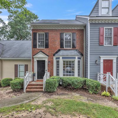 2813 Bedfordshire Ct, Raleigh, NC 27604