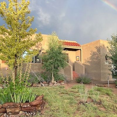 2813 Calle Calmo, Santa Fe, NM 87505