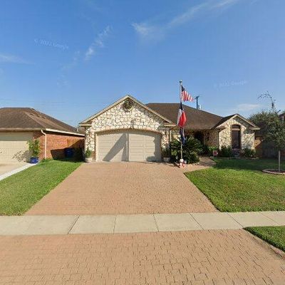 2814 Yeager Dr, Corpus Christi, TX 78410