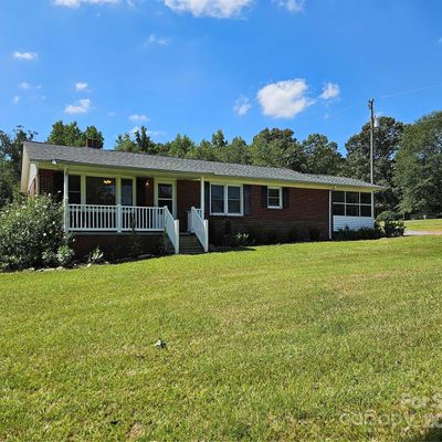 2835 Wood Rd, Mooresboro, NC 28114