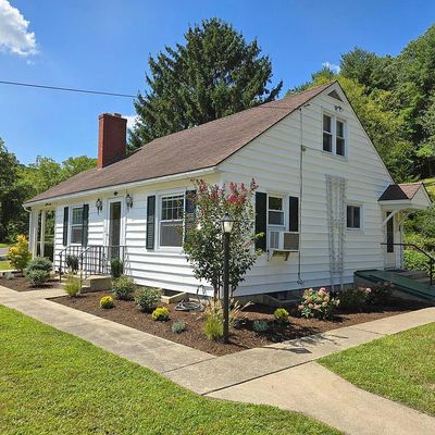 33 Hard Hill Rd, Kutztown, PA 19530