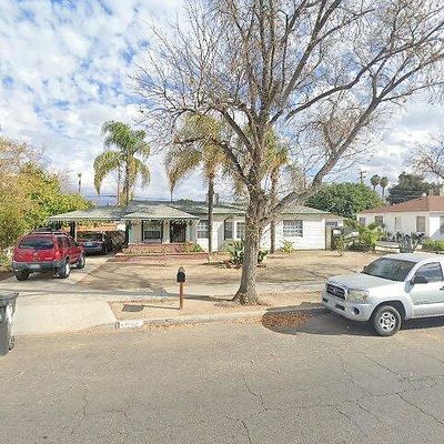 330 S Carmalita St, Hemet, CA 92543