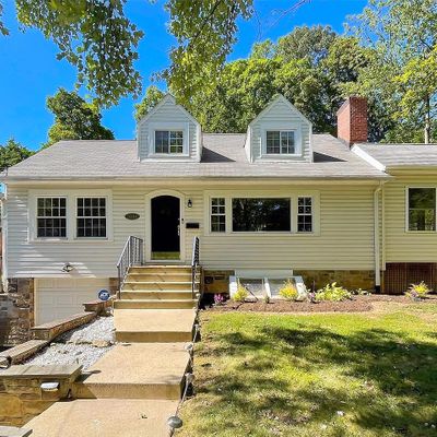 3304 Annandale Rd, Falls Church, VA 22042