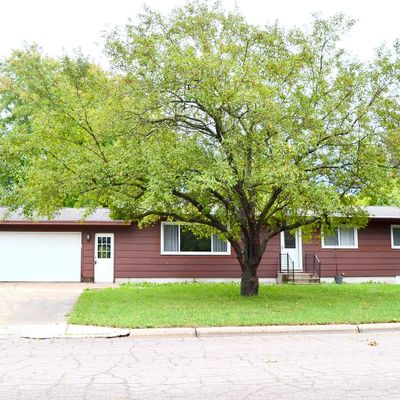 331 8 Th St E, Hector, MN 55342