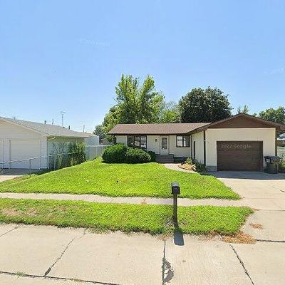 3311 30 Th St, Columbus, NE 68601