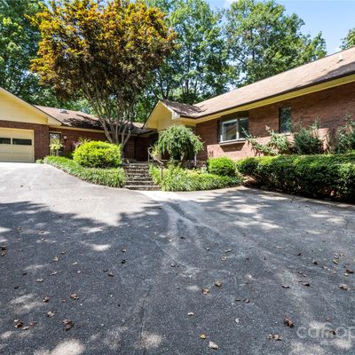 333 Crum Dr, Lake Junaluska, NC 28745