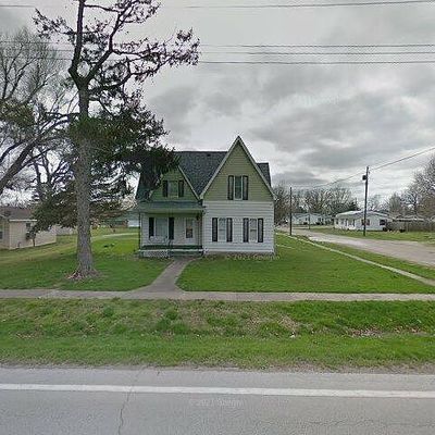 334 S Main St, Palmyra, IL 62674