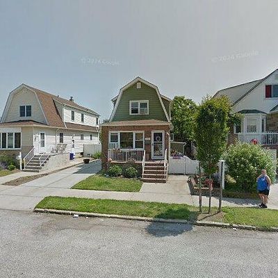 336 E Beech St, Long Beach, NY 11561