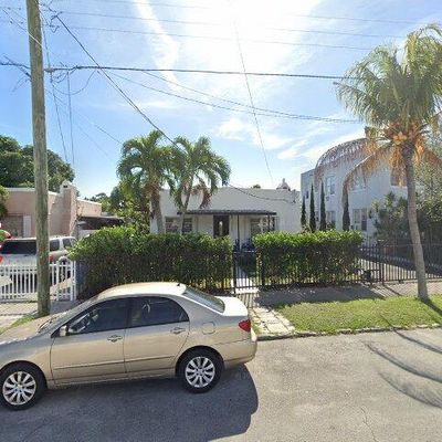 3360 Sw 2 Nd St, Miami, FL 33135