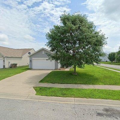 3367 Rolling Knoll Ln, Columbus, IN 47201