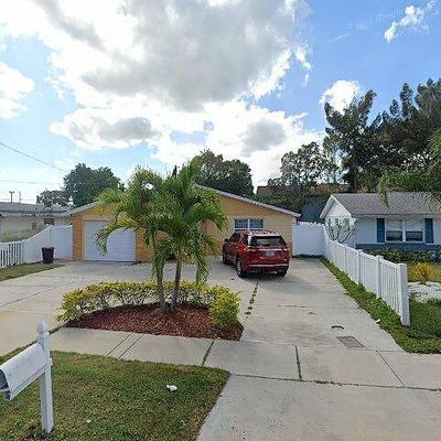 3440 Beechwood Ter N, Pinellas Park, FL 33781