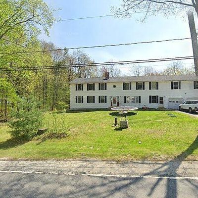 351 Maple St, Farmingdale, ME 04344