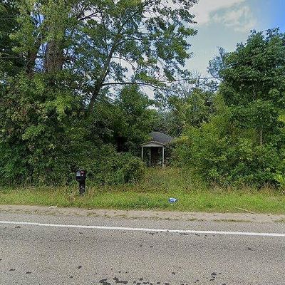 352 S Crystal Ave, Benton Harbor, MI 49022