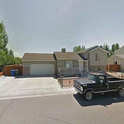 3546 Hawthorne Dr, Elko, NV 89801