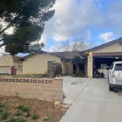 3549 Aberdeen Pl, Mojave, CA 93501