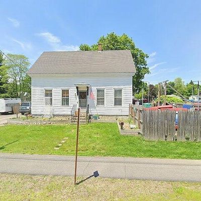 36 Franklin St, Saco, ME 04072