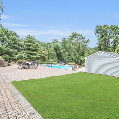 36 Hampton Hollow Dr, Millstone Township, NJ 08535