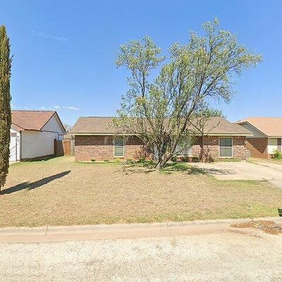 3618 Georgetown Dr, Abilene, TX 79602