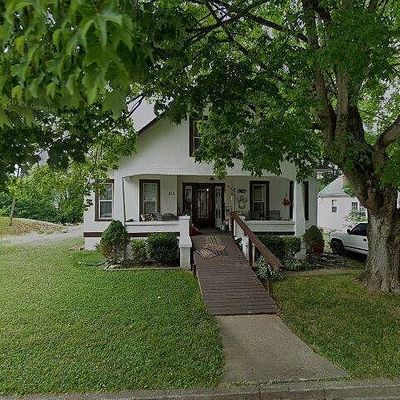 311 Broad St, Falmouth, KY 41040