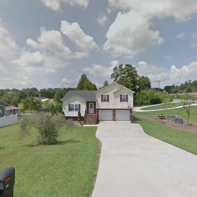 311 N Meadow Dr, Morganton, NC 28655