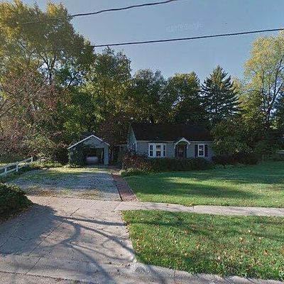 313 W 4 Th St, Buchanan, MI 49107