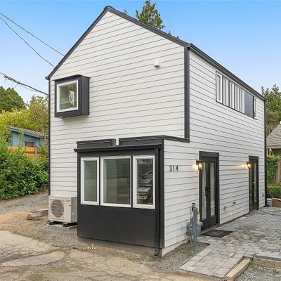 314 N 101st Street, Seattle, WA 98133