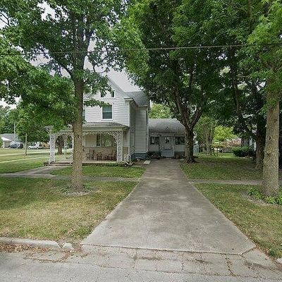 315 E Main St, Sheldon, IL 60966