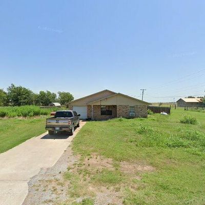 315 S Bannister St, Gotebo, OK 73041