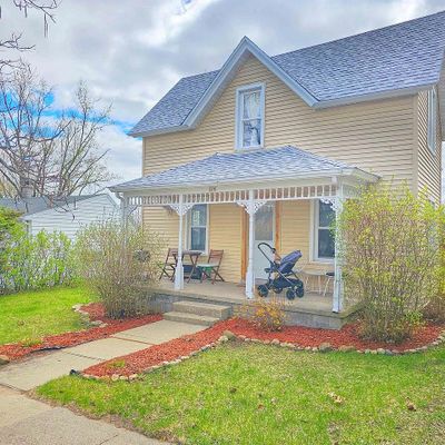 315 W Prospect Avenue, Endeavor, WI 53930