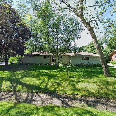 31643 Bella Vista Dr, Farmington Hills, MI 48334