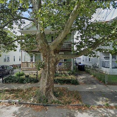 317 New York Ave, Providence, RI 02905