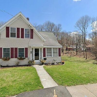 32 Grove St, East Weymouth, MA 02189