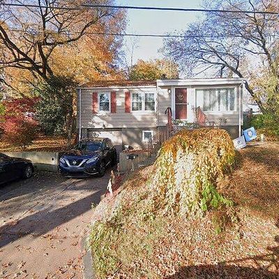 32 Hillside Ave, New Haven, CT 06512