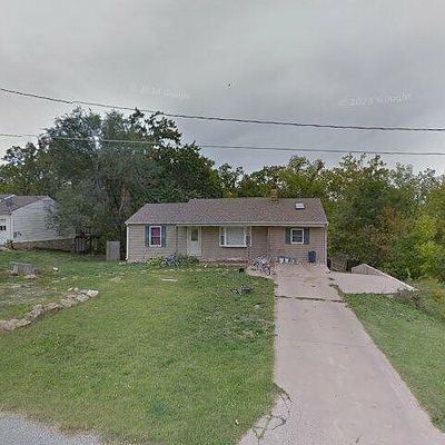 3206 W Townsend Ct, Kansas City, KS 66109