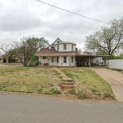 321 W B Ave, Elk City, OK 73644