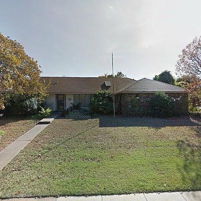 3212 E 32 Nd St, Edmond, OK 73013