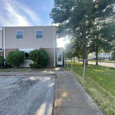 3217 Chesterton Ct, Virginia Beach, VA 23453