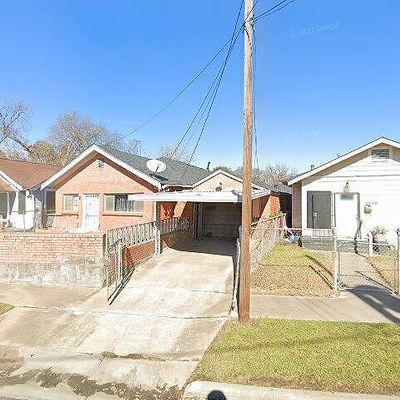 3237 Winbern St, Houston, TX 77004