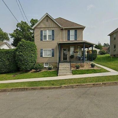 324 N Fairfield St, Ligonier, PA 15658