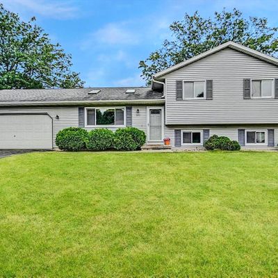 3991 Empire Dr, Deforest, WI 53532