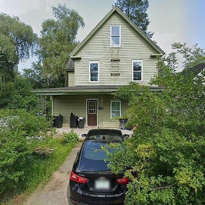 4 Brook St, Derry, NH 03038